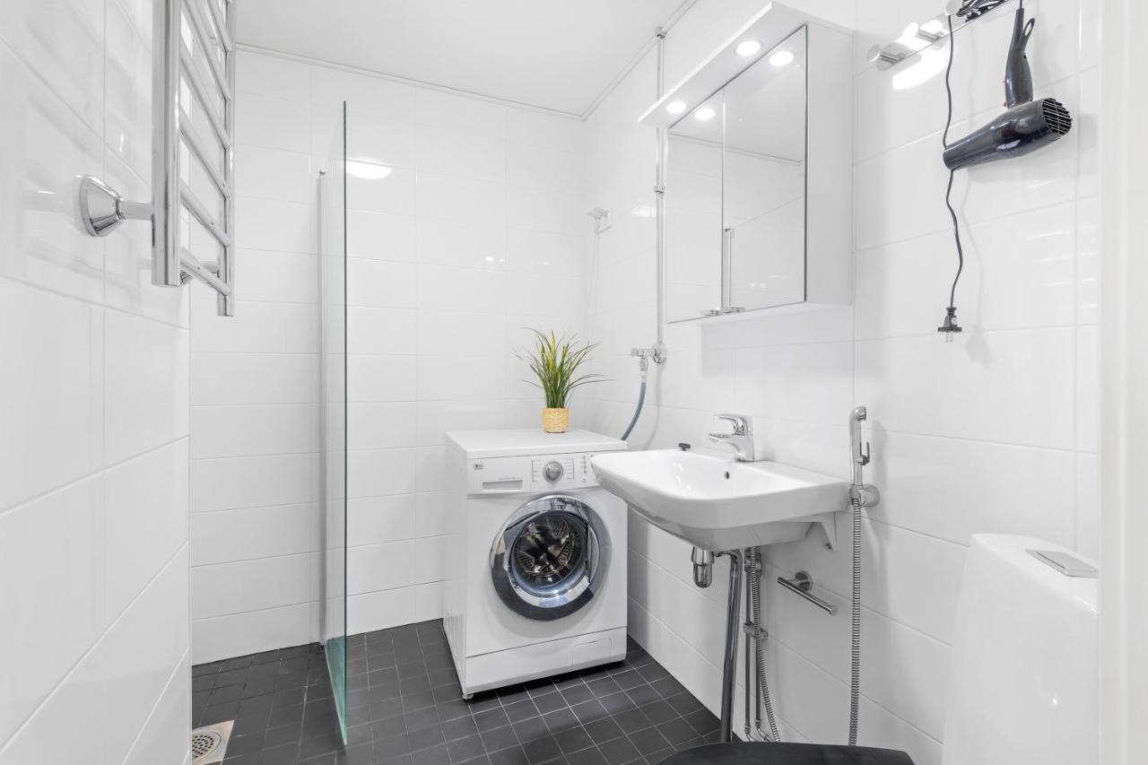 WeHost Hämeentie Helsinki Buitenkant foto